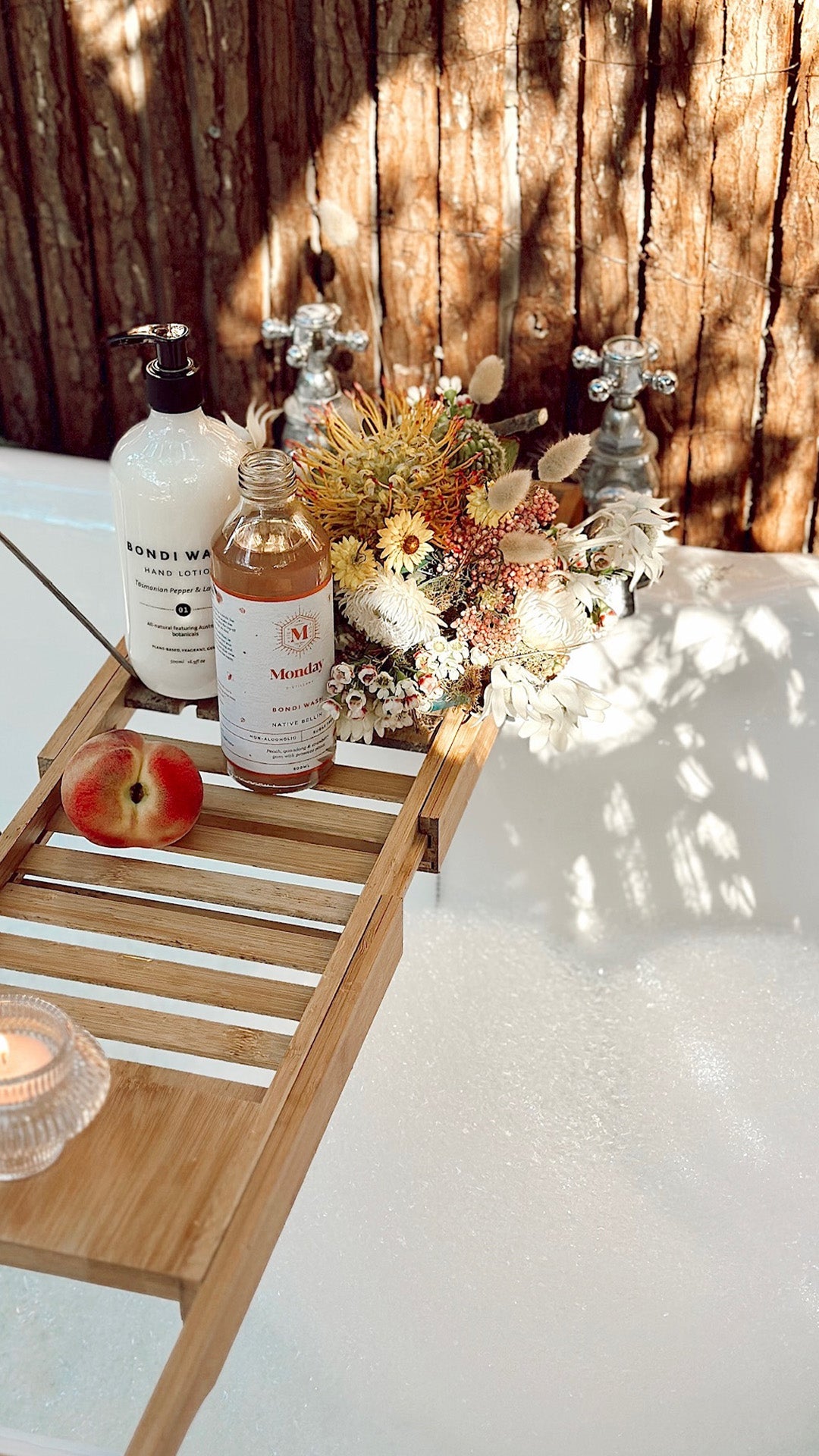 Non-Alcoholic Native Bellini x Bondi Wash by Monday Distillery